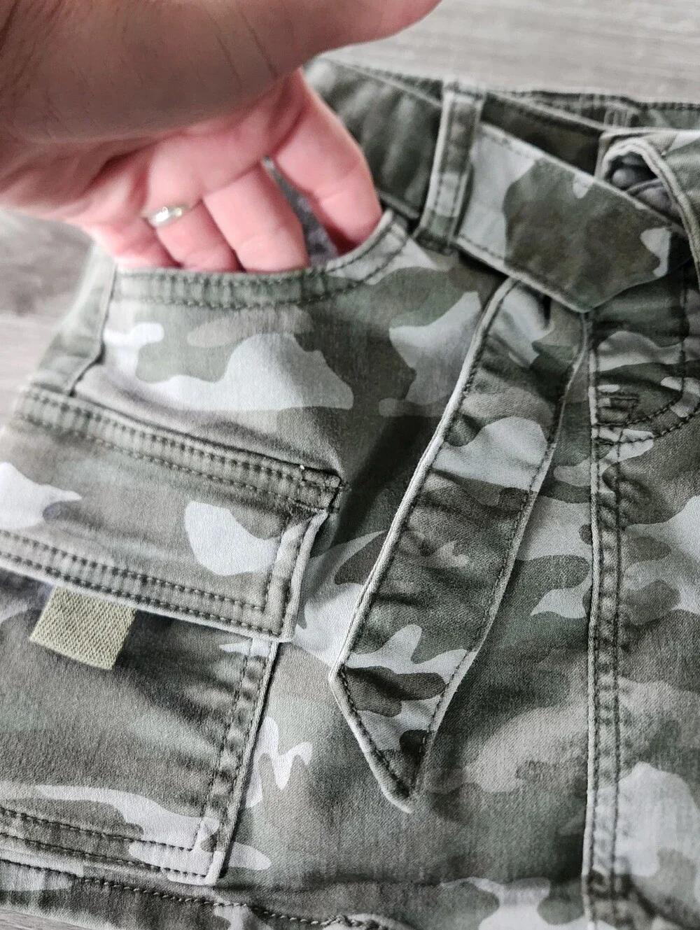 Justice Girls Green | Belted Camo Skirt Size 7 Years Excellent Condition